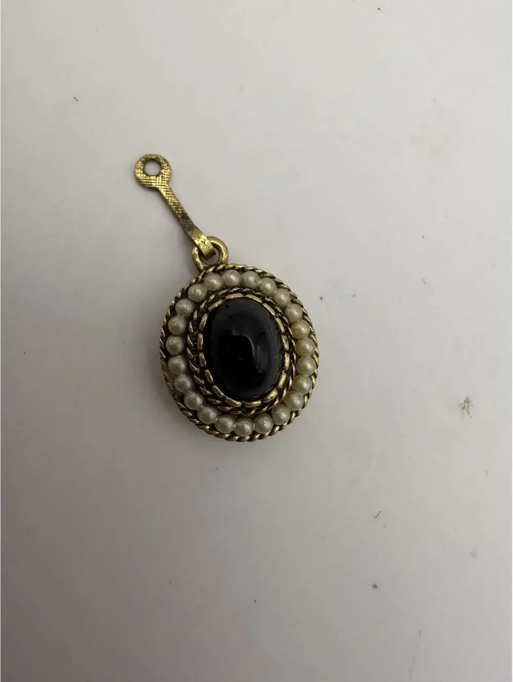 Vintage Avon Gold Tone and Black Stone Pendant Charm